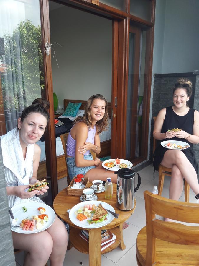 Undis Homestay Ubud Esterno foto