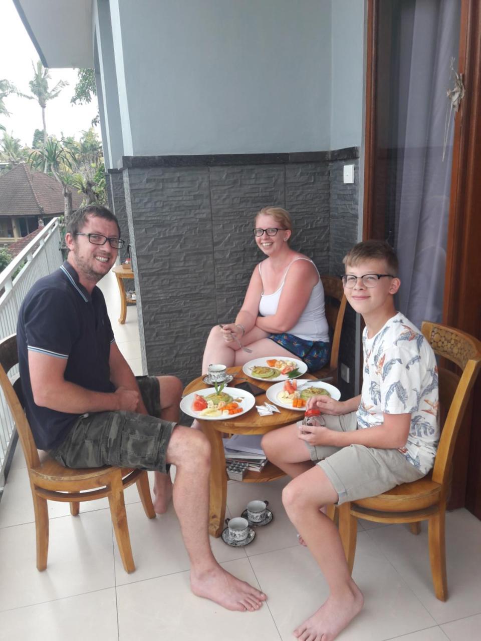 Undis Homestay Ubud Esterno foto