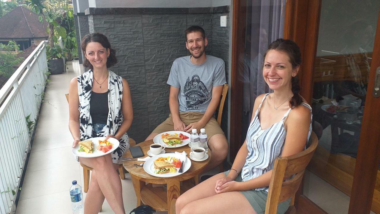 Undis Homestay Ubud Esterno foto